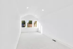 8206 SW 46th Ave, Portland, OR 97219 - Photo 20