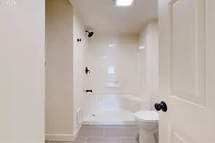 326 NW 6th Ave, Milton-Freewater, OR 97862 - Photo 18