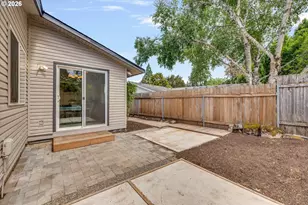 12450 SW Bell Ct, Tigard, OR 97223 - Photo 26