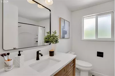 12450 SW Bell Ct, Tigard, OR 97223 - Photo 18