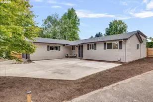 12450 SW Bell Ct, Tigard, OR 97223 - Photo 28