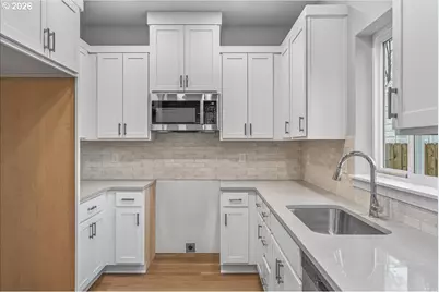 9602 SE 74th Ave, Milwaukie, OR 97222 - Photo 10