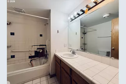 2827 Ocean Beach Hwy, Longview, WA 98632 - Photo 28