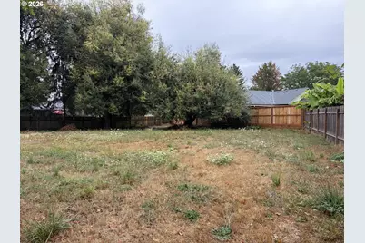 Elizabeth St, Eugene, OR 97405 - Photo 4
