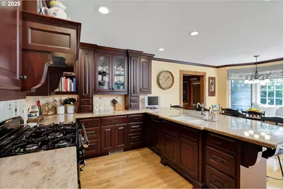 149 Iron Mountain Blvd, Lake Oswego, OR 97034 - Photo 14