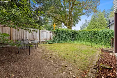 10125 SW 72nd Ave, Tigard, OR 97223 - Photo 32