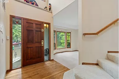 10125 SW 72nd Ave, Tigard, OR 97223 - Photo 2