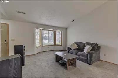 807 NE Sherman St, Sheridan, OR 97378 - Photo 4