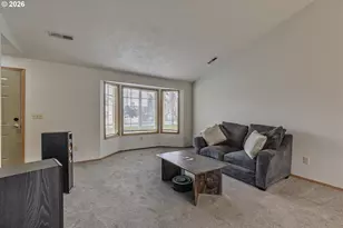 807 NE Sherman St, Sheridan, OR 97378 - Photo 4