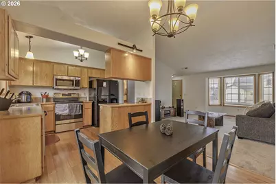 807 NE Sherman St, Sheridan, OR 97378 - Photo 12