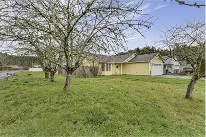 807 NE Sherman St, Sheridan, OR 97378 - Photo 26