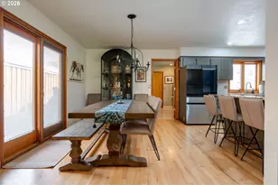 1827 NW Doral St, McMinnville, OR 97128 - Photo 22