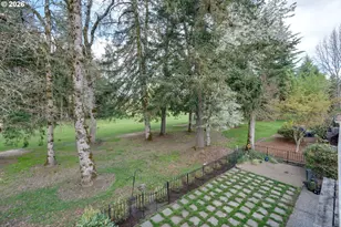 1827 NW Doral St, McMinnville, OR 97128 - Photo 28