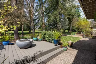1827 NW Doral St, McMinnville, OR 97128 - Photo 44