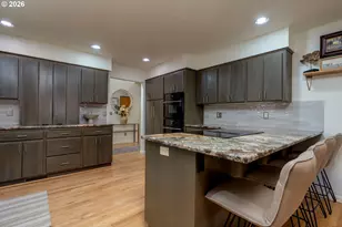 1827 NW Doral St, McMinnville, OR 97128 - Photo 18