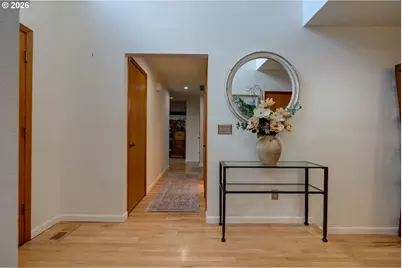 1827 NW Doral St, McMinnville, OR 97128 - Photo 32