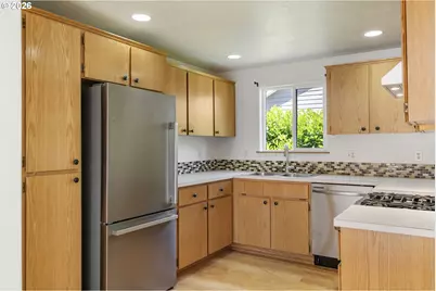 6925 SE 65th Ave, Portland, OR 97206 - Photo 10