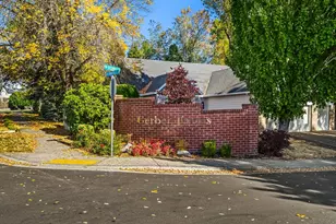 14790 NW Benny Dr, Portland, OR 97229 - Photo 34