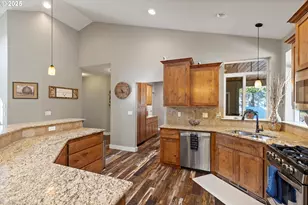 385 N Deer Dr, Otis, OR 97368 - Photo 4