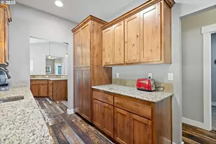 385 N Deer Dr, Otis, OR 97368 - Photo 8