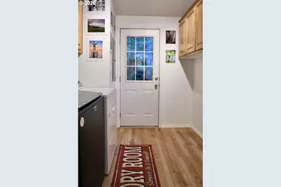 625 Glenbrook Cir, Florence, OR 97439 - Photo 40