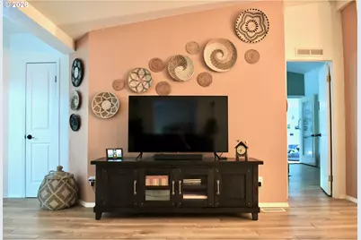 625 Glenbrook Cir, Florence, OR 97439 - Photo 22