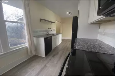 3026 SE Tacoma St, Portland, OR 97202 - Photo 10