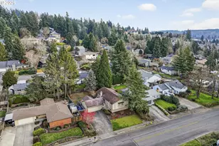 2445 Debok Rd, West Linn, OR 97068 - Photo 44
