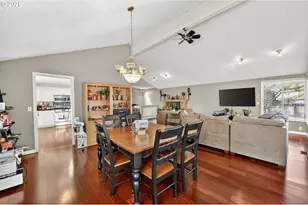 2445 Debok Rd, West Linn, OR 97068 - Photo 10