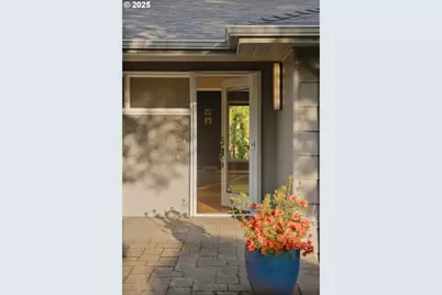 3370 SW Vista Dr, Portland, OR 97225 - Photo 6