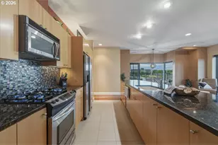 500 Broadway St, Vancouver, WA 98660 - Photo 16
