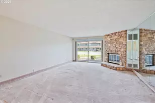 605 Peardale Ln, Longview, WA 98632 - Photo 4