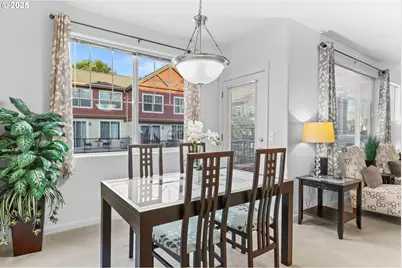 595 NW Lost Springs Ter #303, Portland, OR 97229 - Photo 12