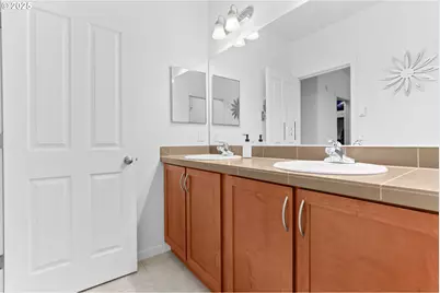 595 NW Lost Springs Ter #303, Portland, OR 97229 - Photo 28