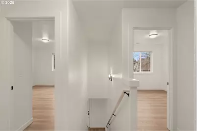 14553 SE Rhine St, Portland, OR 97236 - Photo 16