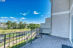 1900 NW Carden Ave, Pendleton, OR 97801 - Photo 30