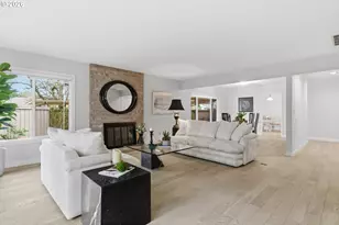 32400 SW Arbor Lake Dr, Wilsonville, OR 97070 - Photo 8