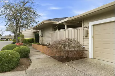 32400 SW Arbor Lake Dr, Wilsonville, OR 97070 - Photo 2