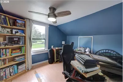 42796 Hillcrest Loop, Astoria, OR 97103 - Photo 24