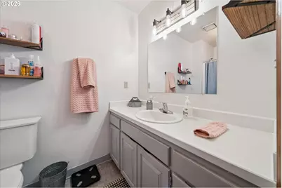 22470 SE Naomi Dr, Damascus, OR 97089 - Photo 22