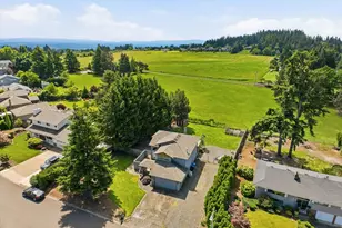 22470 SE Naomi Dr, Damascus, OR 97089 - Photo 46