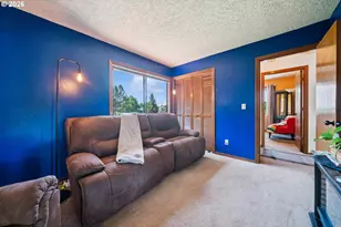 22470 SE Naomi Dr, Damascus, OR 97089 - Photo 26