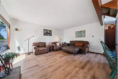 22470 SE Naomi Dr, Damascus, OR 97089 - Photo 8