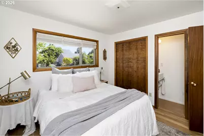 7207 N Albina Ave, Portland, OR 97217 - Photo 14