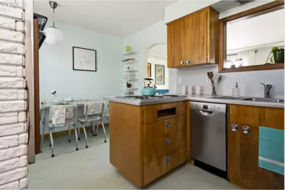 7207 N Albina Ave, Portland, OR 97217 - Photo 10