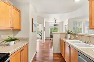 1831 NE 101st Ave, Hillsboro, OR 97006 - Photo 12