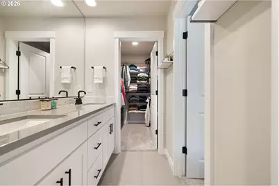 17322 SE Crossroads Ave, Happy Valley, OR 97089 - Photo 22