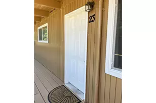 1260 10th St, Florence, OR 97439 - Photo 4