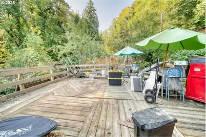 324 W F St, Rainier, OR 97048 - Photo 22