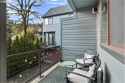 5047 SW View Point Ter #C, Portland, OR 97239 - Photo 18